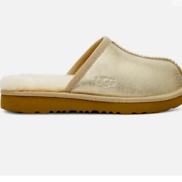 Ugg girls gold metallic slides sz 12m - Picture 2 of 3